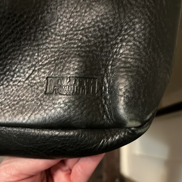 Duluth Trading Co Lifetime Black Leather Large Crossbody - RARE!! - Picture 3 of 7